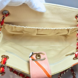 CHANEL エッフェルタワー キャンバスショルダーバッグ