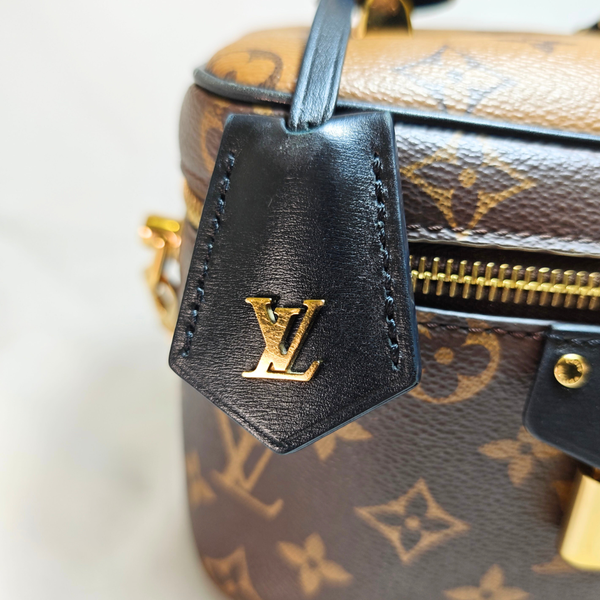 Load image into Gallery viewer, LOUIS VUITTON NV PM Vanity Bag
