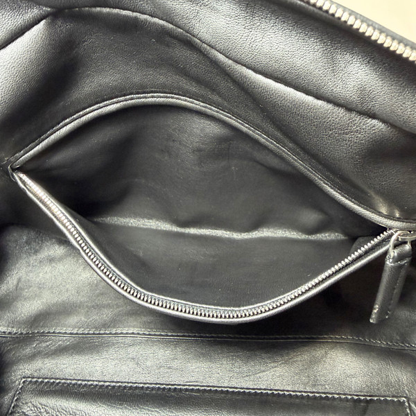 이미지를 갤러리 뷰어에 로드 , The Row Astra Leather Shoulder Bag Black
