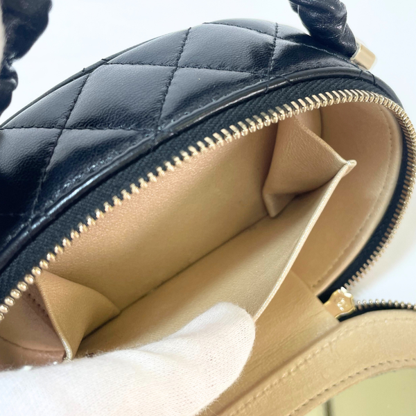 Load image into Gallery viewer, CHANEL Matelasse Bag in Black Lambskin Leather with Gold CC
