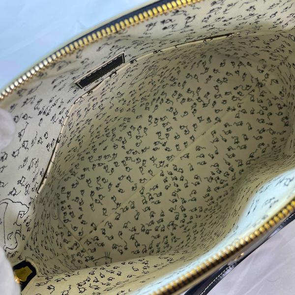 将图片加载到图库查看器，LOUIS VUITTON Limited Edition Catogram Canvas Alma Souple Bag
