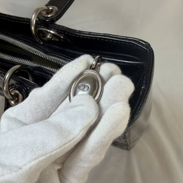 将图片加载到图库查看器，Lady Dior Patent Leather Black Quilted Large Handbag
