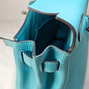 HERMES Kelly 28 Taurillon Clemence Blue Jean Stamp T