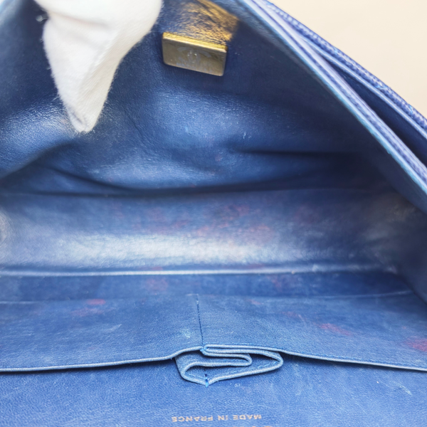 将图片加载到图库查看器，CHANEL Navy Caviar Medium Classic Flap Bag Serial Plate
