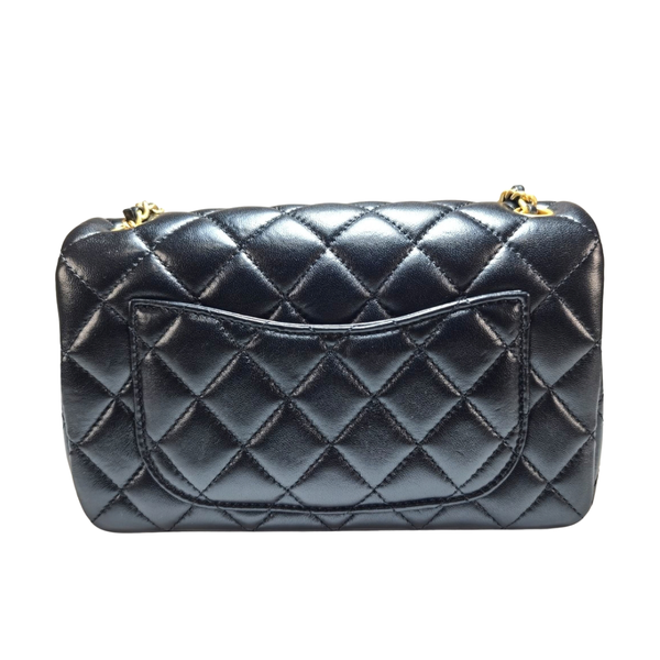 将图片加载到图库查看器，CHANEL Black Matelasse Coco Chain Lambskin Mini Flap
