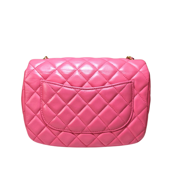 Load image into Gallery viewer, CHANEL Mini Matelasse Pink Heart Chain Flap Bag
