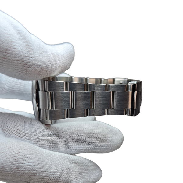 Load image into Gallery viewer, Rolex Oyster Perpetual 36 126000 Turquoise Blue
