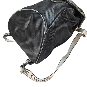 CHANELスポーツライン ブラックバックパック