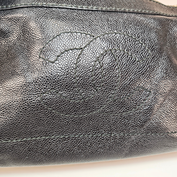 이미지를 갤러리 뷰어에 로드 , CHANEL Wood Caviar Black Hand Bag
