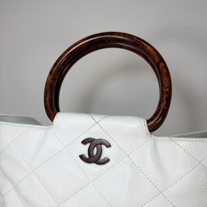 CHANEL Vintage White Caviarskin Leather Wood Handle Hand Bag
