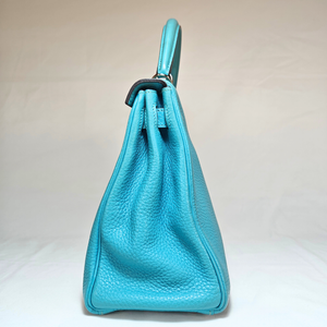 HERMES Kelly 28 Taurillon Clemence Blue Jean Stamp T