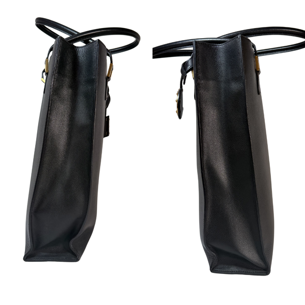 Load image into Gallery viewer, DELVAUX Le Jeff MM

