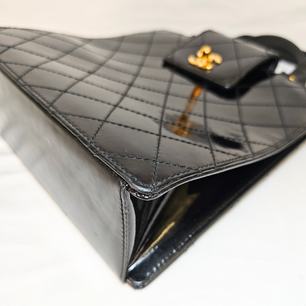 將圖片載入圖庫檢視器 CHANEL Matelasse Turn Lock Hand Bag Patent Leather Black CC
