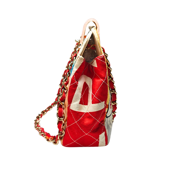 画像をギャラリービューアに読み込む, CHANEL エッフェルタワー キャンバスショルダーバッグ
