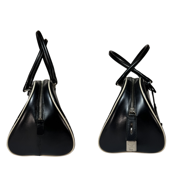 이미지를 갤러리 뷰어에 로드 , PRADA Archive Black Leather Bowler Bag
