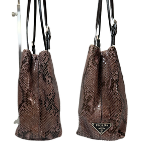 プラダ　パイソン　フェイクピンクレザー　ショルダーバッグ