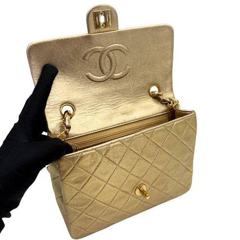 将图片加载到图库查看器，CHANEL Vintage Gold Lambskin 20cm Mini Square Flap Bag
