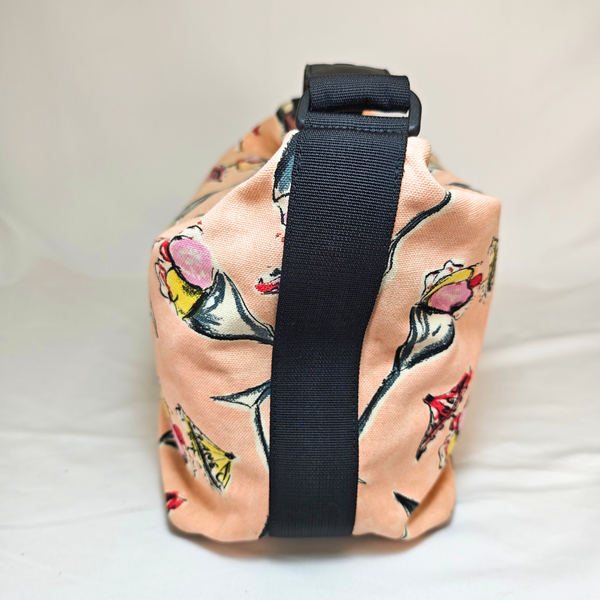 将图片加载到图库查看器，CHANEL 2003-2004 Pink Parfait Ice Cream Sundae Hobo Print Handbag
