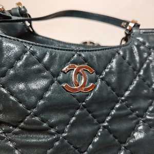 CHANEL Black Wild Stitch On the Road Tote Bag