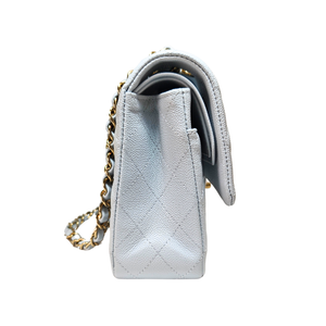 CHANEL スカイ ベイビー ブルー キャビアスキン  マトラッセ ダブルフラップ 25 ショルダーバッグ 