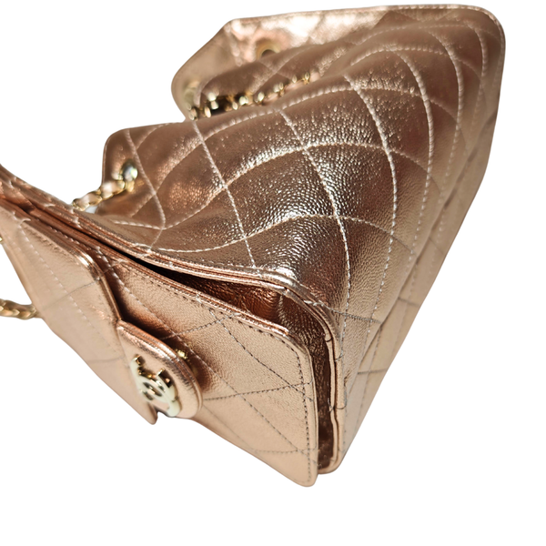 이미지를 갤러리 뷰어에 로드 , CHANEL 25 Champaign Gold CC Gold Hardware Shoulder Bag
