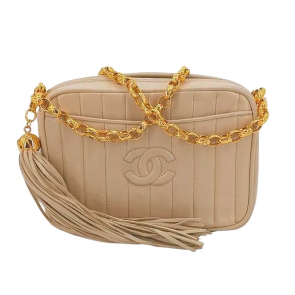 将图片加载到图库查看器，CHANEL Vintage Beige Lambskin Tassels Gold Chain Camera Bag
