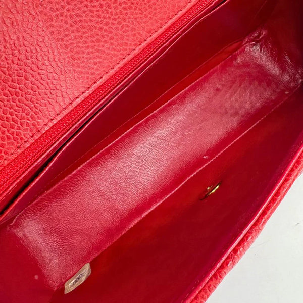 将图片加载到图库查看器，CHANEL Vintage Red Caviar Leather 25cm Diana Flap Bag
