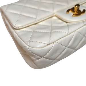 CHANEL Mini Classic Flap Bag White Lambskin / Aged gold hardware