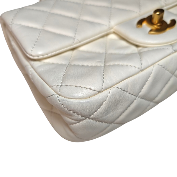 Load image into Gallery viewer, CHANEL Mini Classic Flap Bag White Lambskin / Aged gold hardware
