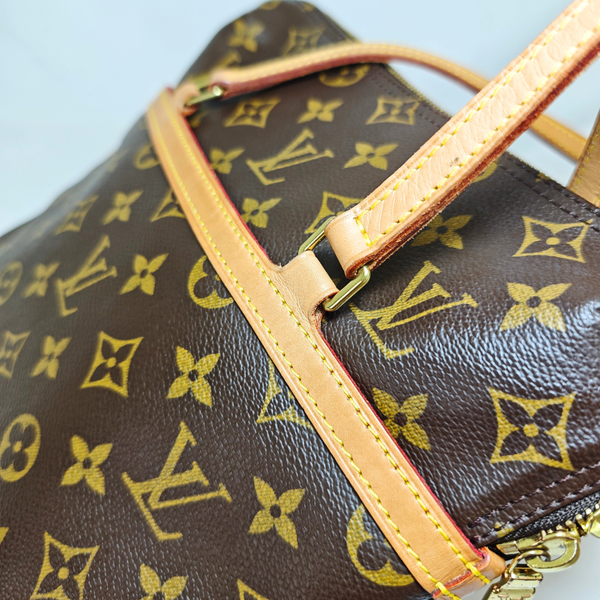 Load image into Gallery viewer, LOUIS VUITTON LV Monogram Coussin GM Vintage
