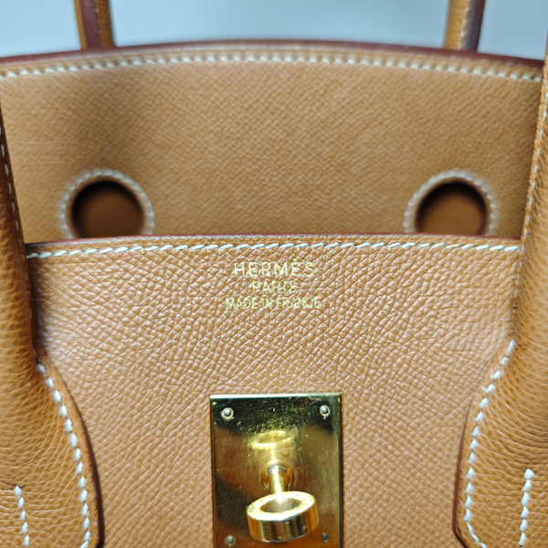 Load image into Gallery viewer, HERMES Birkin 35 Courchevel Gold Square G 2003

