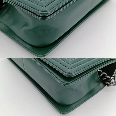 Load image into Gallery viewer, CHANEL Boy Green Lambskin Flap Bag
