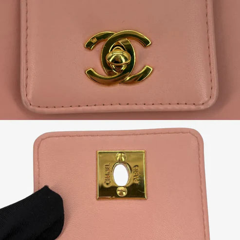 将图片加载到图库查看器，CHANEL Vintage Pink Lambskin Handbag
