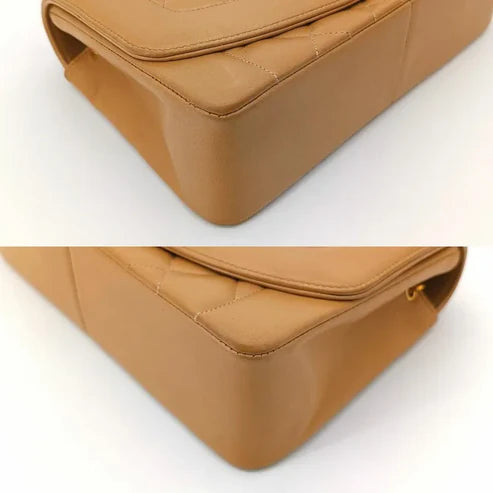 Load image into Gallery viewer, CHANEL Vintage Beige Lambskin 25cm Diana Flap Bag
