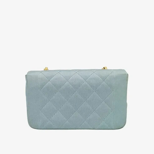 将图片加载到图库查看器，CHANEL Vintage Light Blue Satin Gold Chain 19cm Diana Flap Bag
