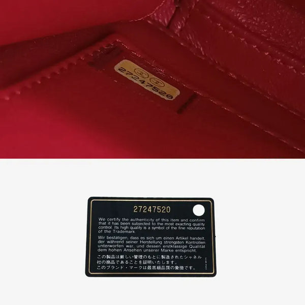将图片加载到图库查看器，CHANEL Bicolor White/Black Caviar Leather Vanity Case Bag
