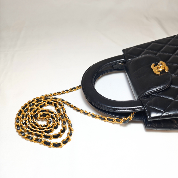 将图片加载到图库查看器，CHANEL Mini Kelly Black Quilted Leather Chain Shoulder Bag
