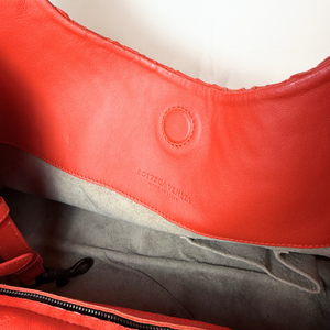 BOTTEGA VENETA Intrecciato Red Shoulder Bag Hobo
