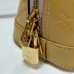 LOUIS VUITTON Monogram Vernis Alma BB