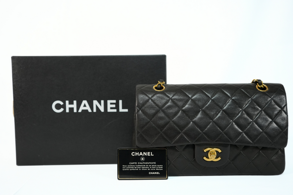 将图片加载到图库查看器，CHANEL Classic Flap Shoulder Bag Matelasse Chain Lambskin Beige Gold Hardware
