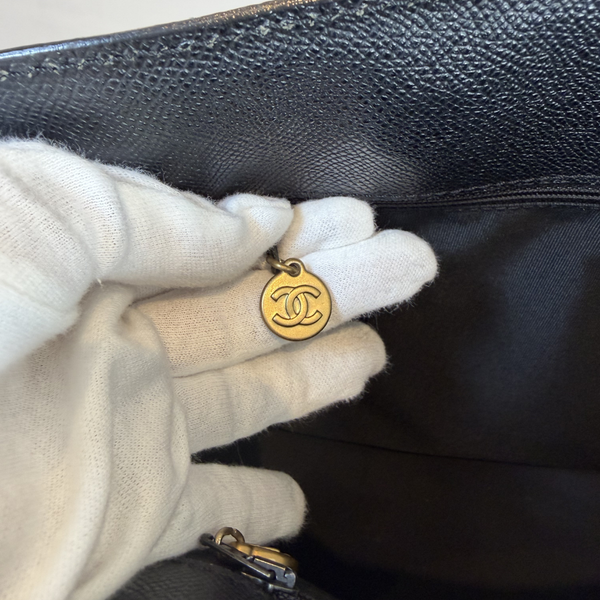 将图片加载到图库查看器，CHANEL Vintage Caviarskin Leather Tote Bag
