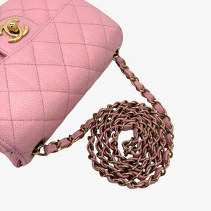 CHANEL Vintage Pink Caviar Leather 17cm Mini Square Flap Bag Gold CC Logo Hardware　