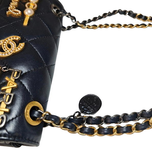 Load image into Gallery viewer, CHANEL Matelasse Clip Coco Lambskin Chain Shoulder Bag

