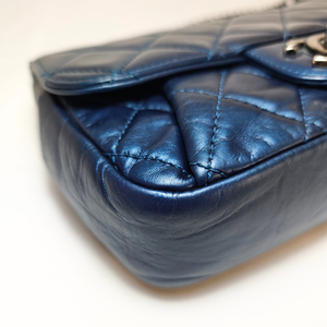 CHANEL Navy Blue Mini Single Flap Silver Metal Fitting Shoulder Bag