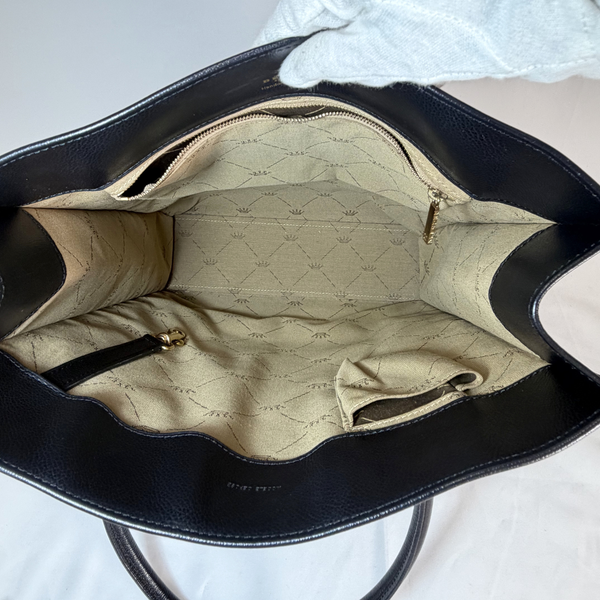 Load image into Gallery viewer, DELVAUX Le Jeff MM
