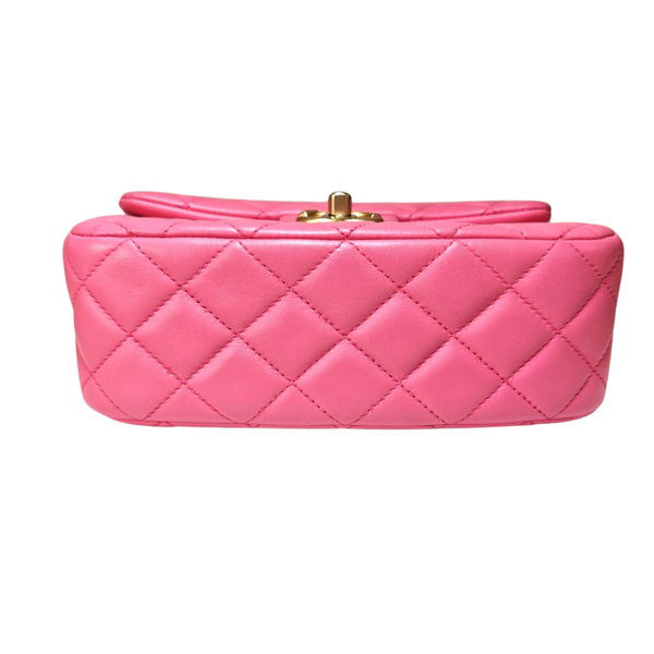 Load image into Gallery viewer, CHANEL Mini Matelasse Pink Heart Chain Flap Bag

