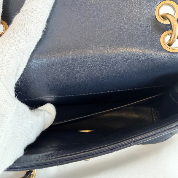 将图片加载到图库查看器，CHANEL Timeless Classic Top Handle Leather Hand Bag
