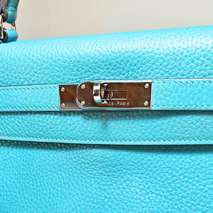 HERMES Kelly 28 Taurillon Clemence Blue Jean Stamp T
