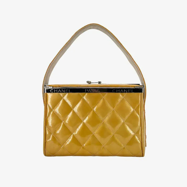 将图片加载到图库查看器，CHANEL Vintage Yellow Patent Leather Quilted Mini Metal Box Bag

