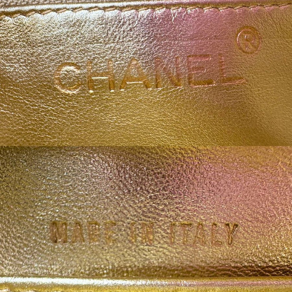 将图片加载到图库查看器，CHANEL Vintage Black/Gold Satin with Lambskin Camera Bag
